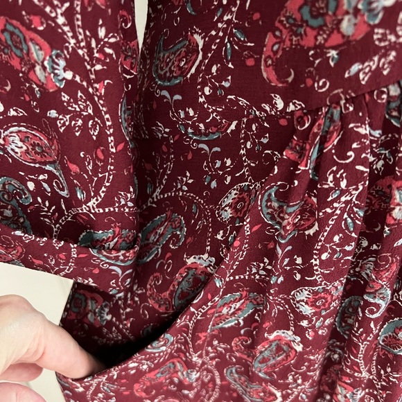 Garnet Hill, wine paisley dress, pockets - Picture 4 of 10